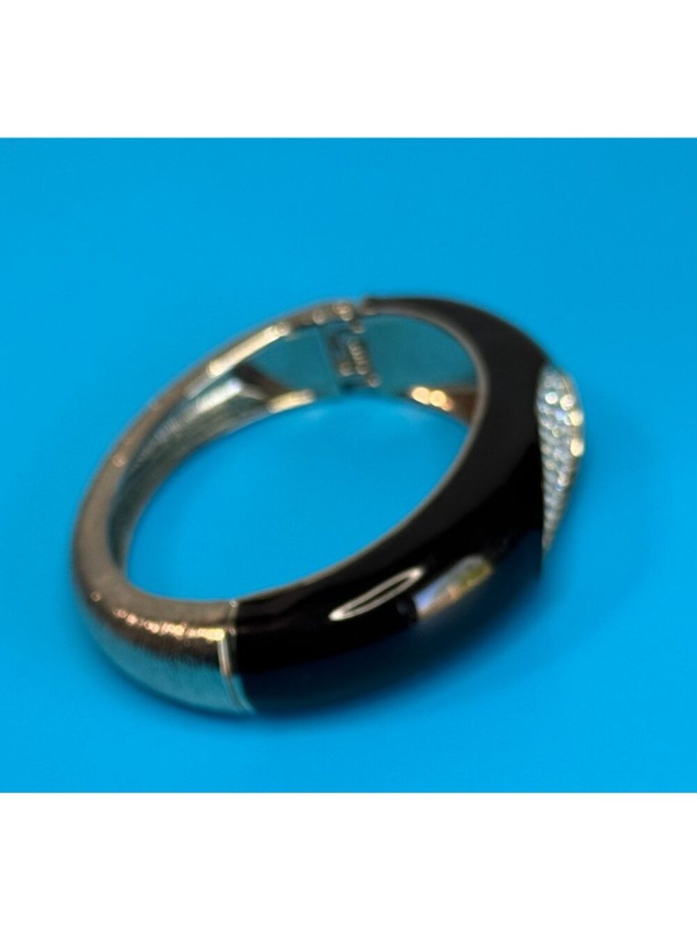Black Enamel Pave Sparkling Crystals Hinged Bangle Bracelet 7" Luxury Statement - Picture 4 of 6